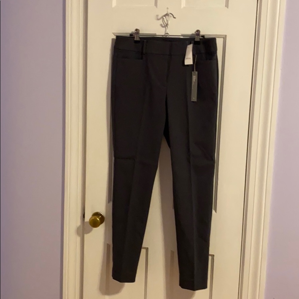 Loft Size 6 Dress Pant